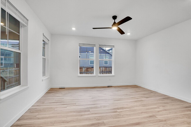 Building Photo - $3,650.00 - 4 Beds 3 Baths Single Family H...