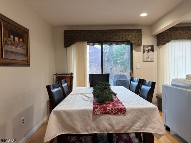 Building Photo - 68 Patriots Rd