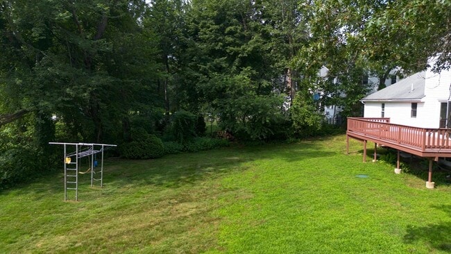Building Photo - 13 Macneill Dr