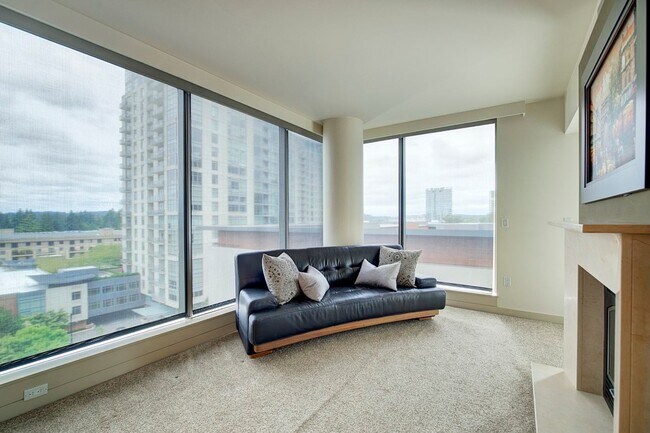 Building Photo - 1Bd/1Ba Bellevue Condo