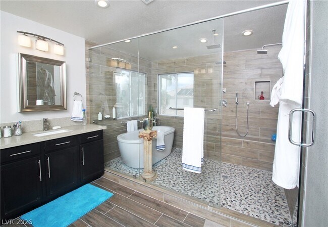 Building Photo - 268 Single Petal St