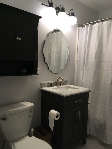 Building Photo - 26 Waban St