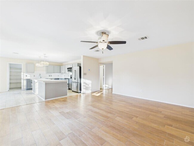 Building Photo - 19708 San Chisolm Dr