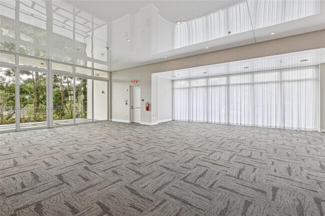 Building Photo - 10445 NW 68th Terrace