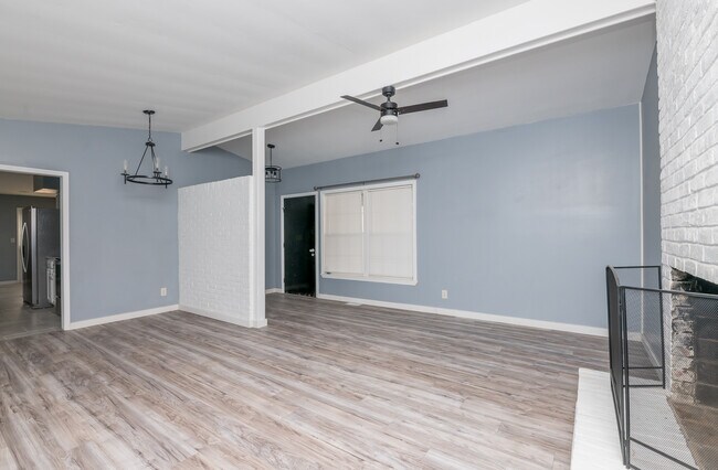 Building Photo - 7204 Woolrich Rd