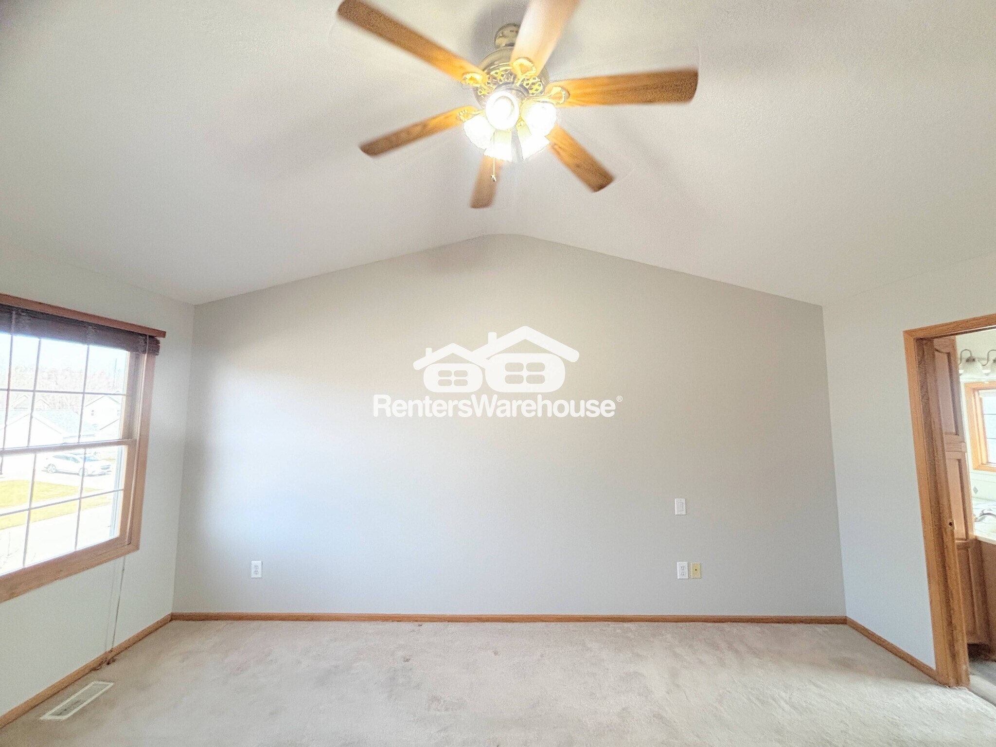 Building Photo - 6874 Dakota Dr