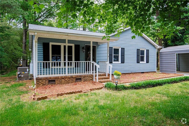 Building Photo - 604 Sanderson Dr