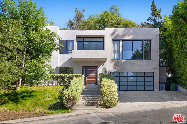 Primary Photo - 11200 Dona Lola Dr