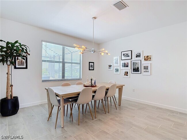 Building Photo - 11361 Timber Creek Dr