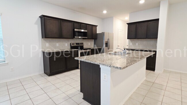 Building Photo - 1212 Bronze Ln