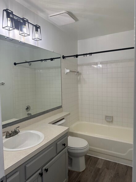 Building Photo - 8131 Needwood Rd