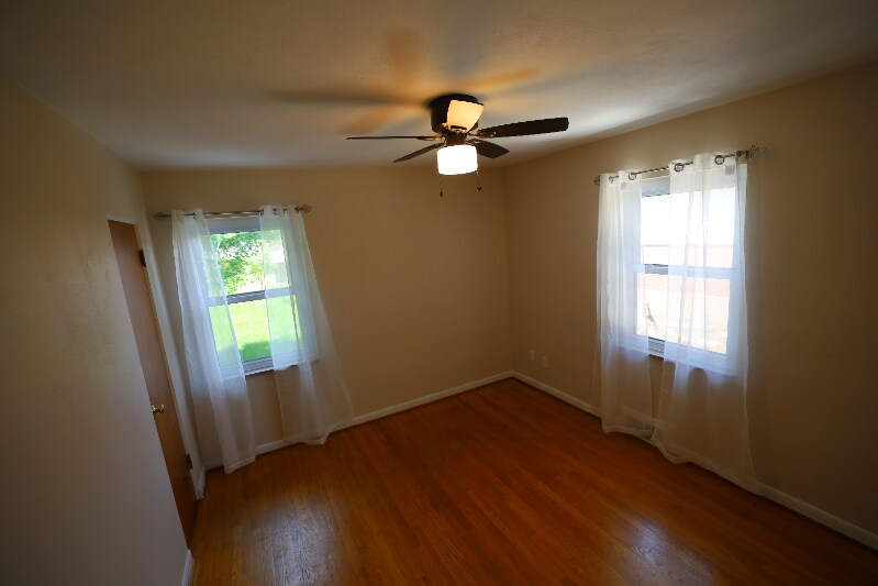 Building Photo - 1041 Martha Ln