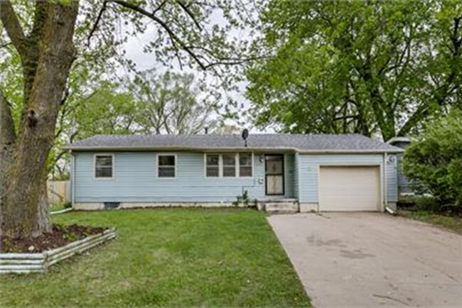 Primary Photo - 6310 N 47th St