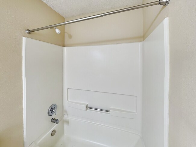 Building Photo - 2326 Collins Way