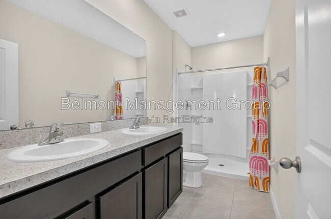 Building Photo - 33028 Tulip Petal Ln