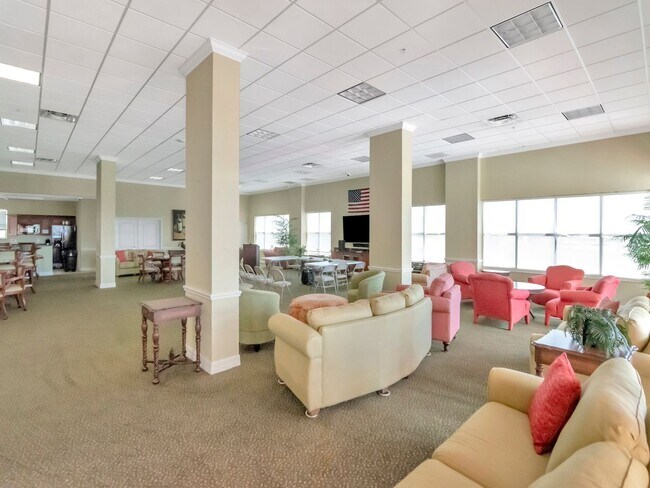 Building Photo - Waterfront Penthouse Living – Luxury 3 Bedroom / 2 Bath Condo on the Water