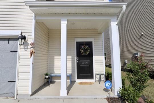 Building Photo - 1049 Crescent Moon Lp