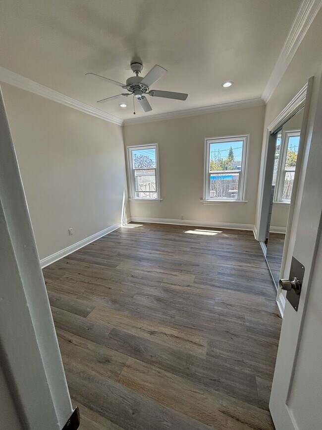 Bedroom 1 - 1248 S Rimpau Blvd