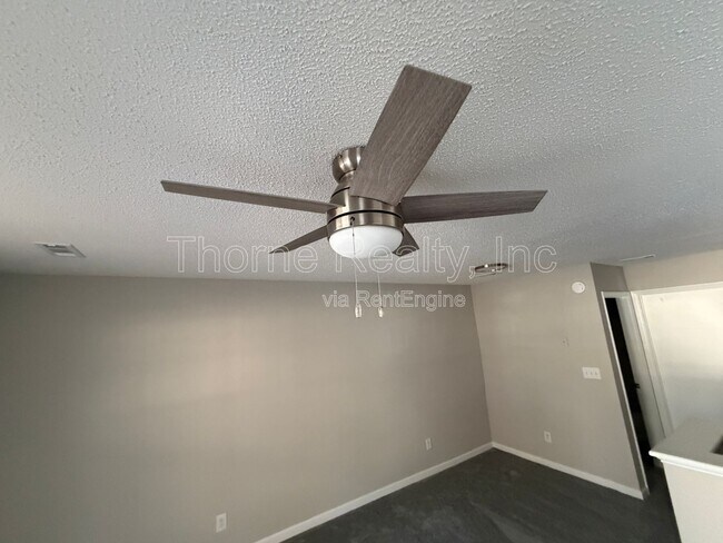 Building Photo - 2260 Sherwood Ave