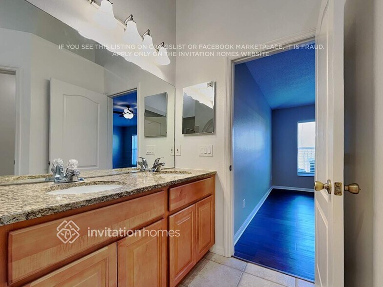 Building Photo - 731 Bridgeway Blvd