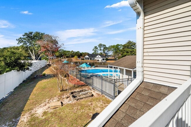 Building Photo - Now Allowing 1 small dog under 30Lbs - Spacious 2 bed/2 bath Deer Creek Villas-Surfside