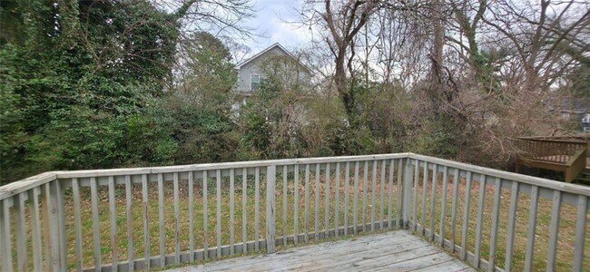 Building Photo - 1040 Smith St SW