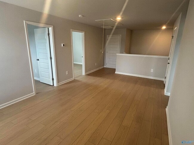 Building Photo - 15416 GRAYSON CIR