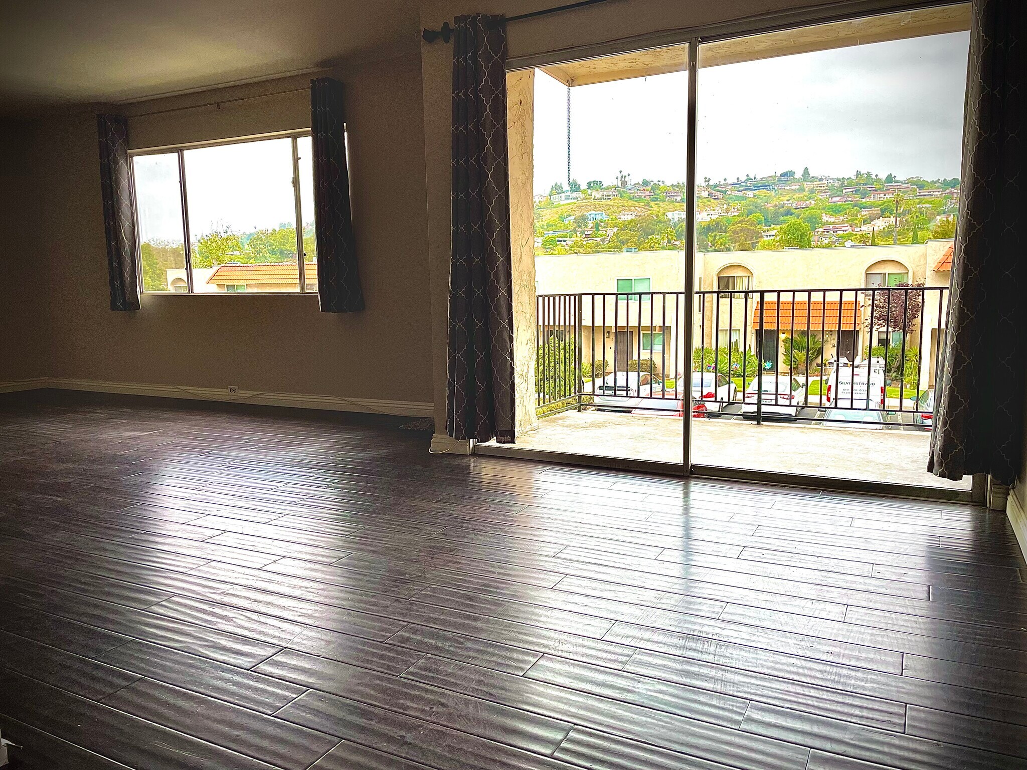 Balcony - 6811 Alvarado Rd