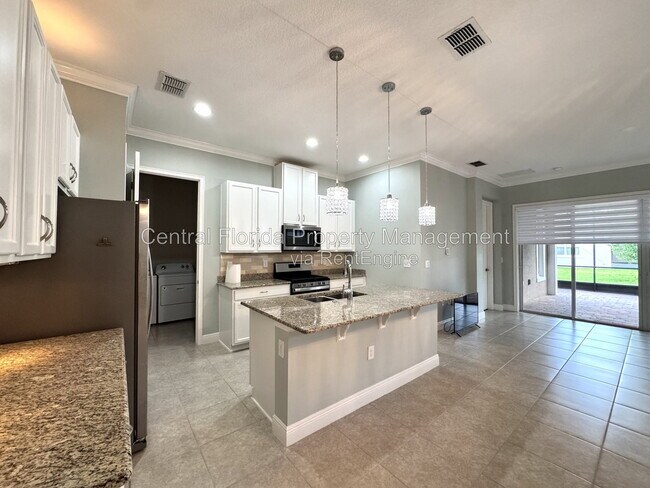 Building Photo - 2388 Datura Lp