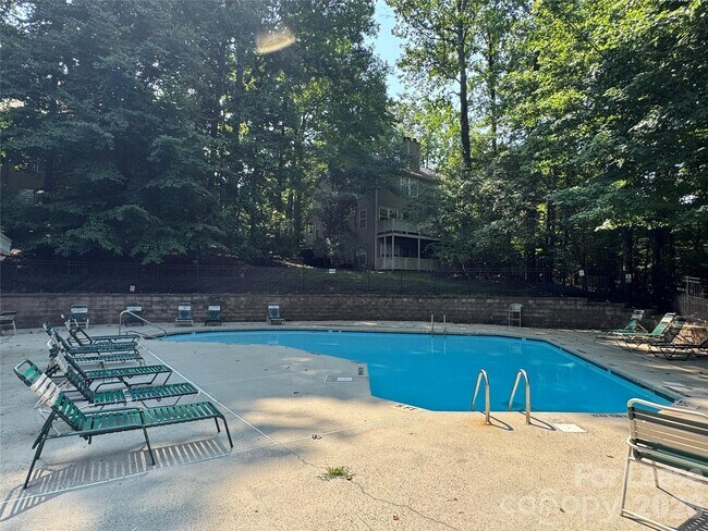 Building Photo - 6523 Clavell Ln