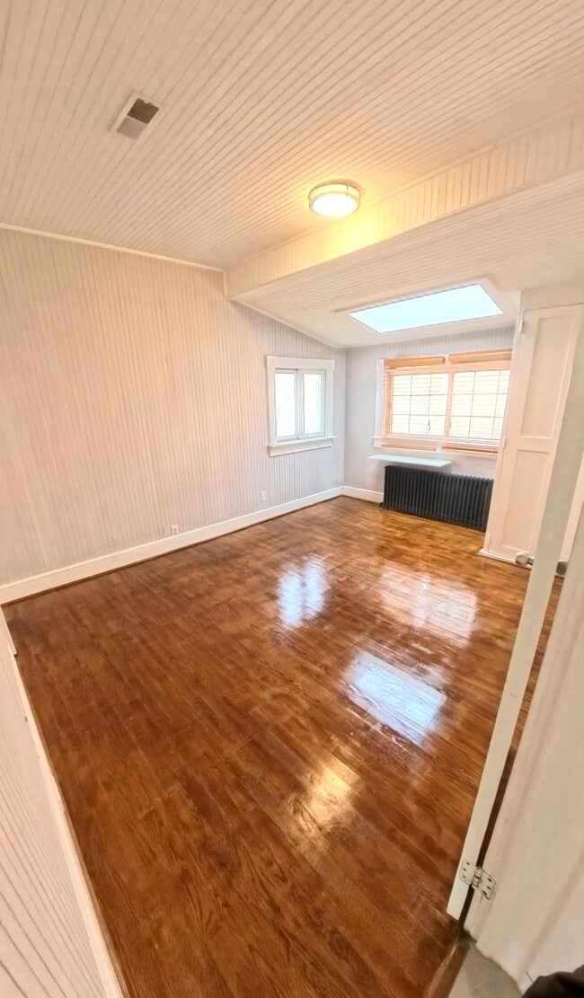 Building Photo - 5803 2nd St S