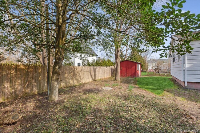 Building Photo - 3 Lincoln St