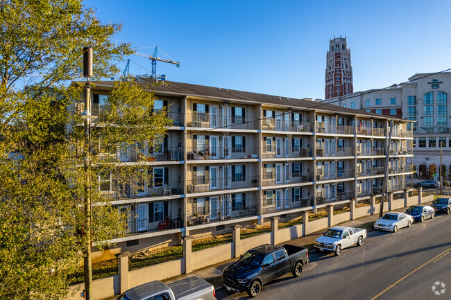 Building Photo - Elliston Place Quarters