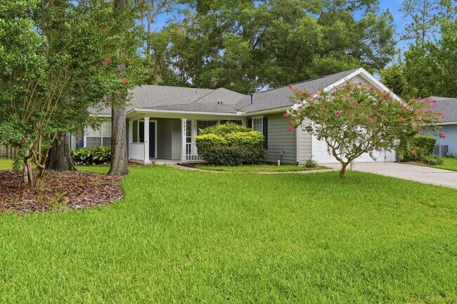 Building Photo - Upgraded 3 bedroom 2 bath home in Mentone