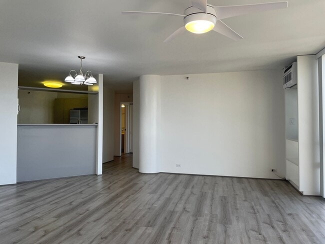 Building Photo - 25th Floor Craigside Unit with Downtown & Ewa Views.