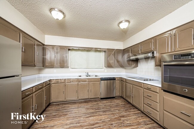 Building Photo - 2912 Yorktown Rd