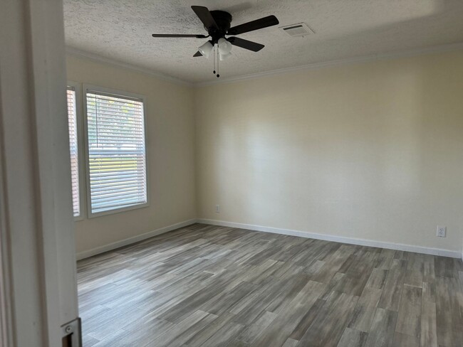 Building Photo - Brand New Home For Rent in Lakeland