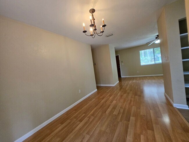 Building Photo - 4402 NW 30th Ter
