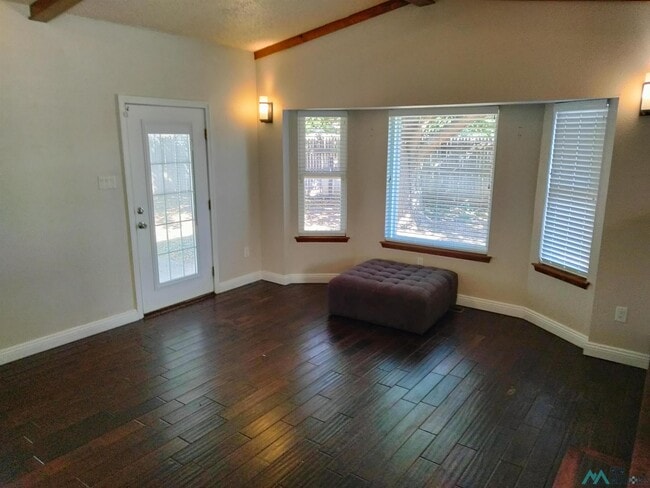 Building Photo - 1808 Arcineiga Dr