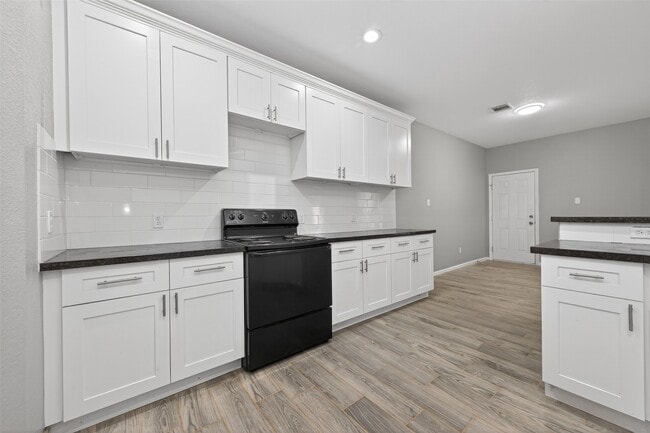 Building Photo - 25106 Morgan Cemetery Rd