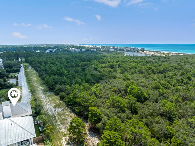 Building Photo - 153 Cypress Dr