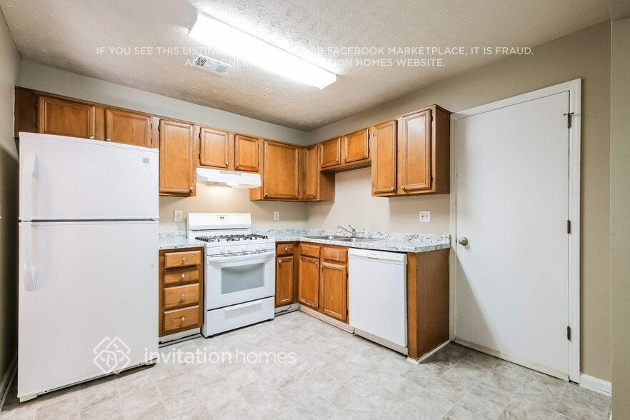 Building Photo - 2805 Wildflower Ln SW