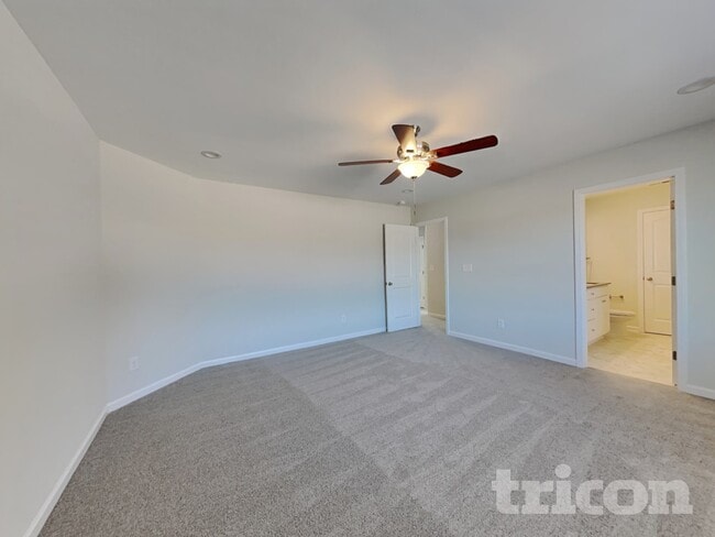 Building Photo - 110 Shore