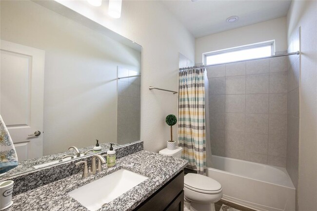 Building Photo - 2320 Roaring River Trail