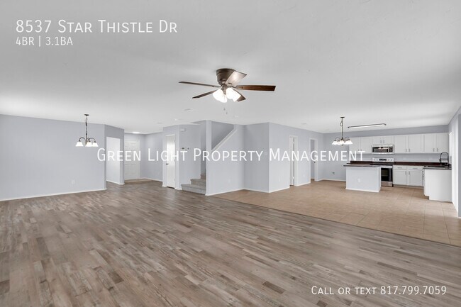 Building Photo - 8537 Star Thistle Dr