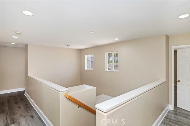 Building Photo - 42467 Thoroughbred Ln