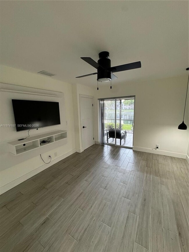 Building Photo - 3418 NW 47th Ave