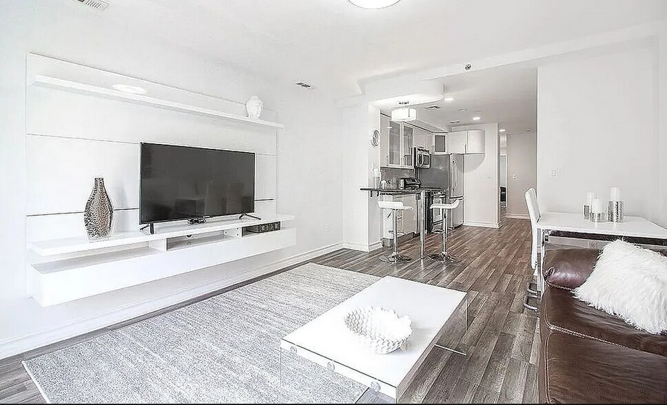 Building Photo - 45 L St