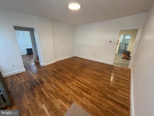 Building Photo - 1206 Green St