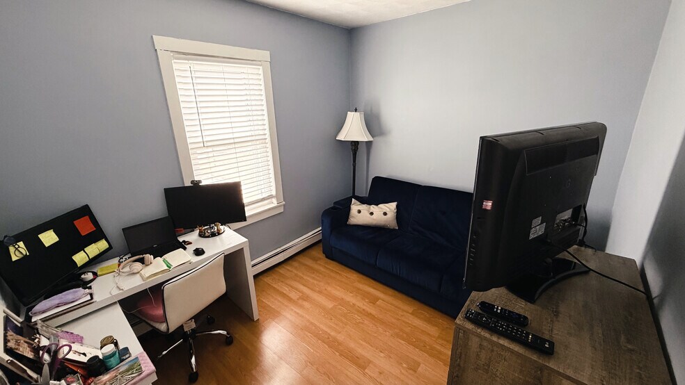 Building Photo - 149 Essex St